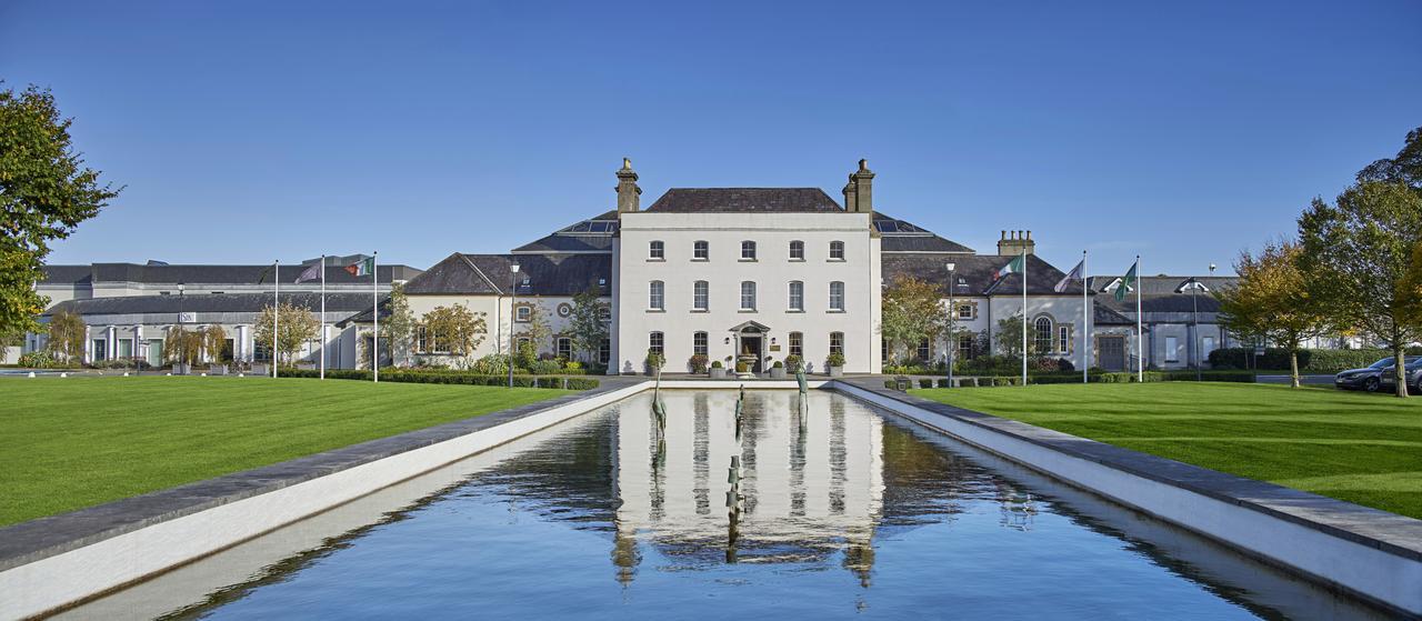 The Johnstown Estate Hotel Enfield Bagian luar foto